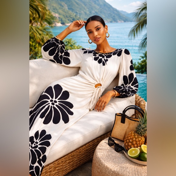 Farm Rio Palermo Floral Cut Out Maxi Dress Tropical Print XXS New With Tags - Picture 2 of 16